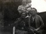 Familiealbum Sdb005 3  1942 4 generationer 18.juli 1942